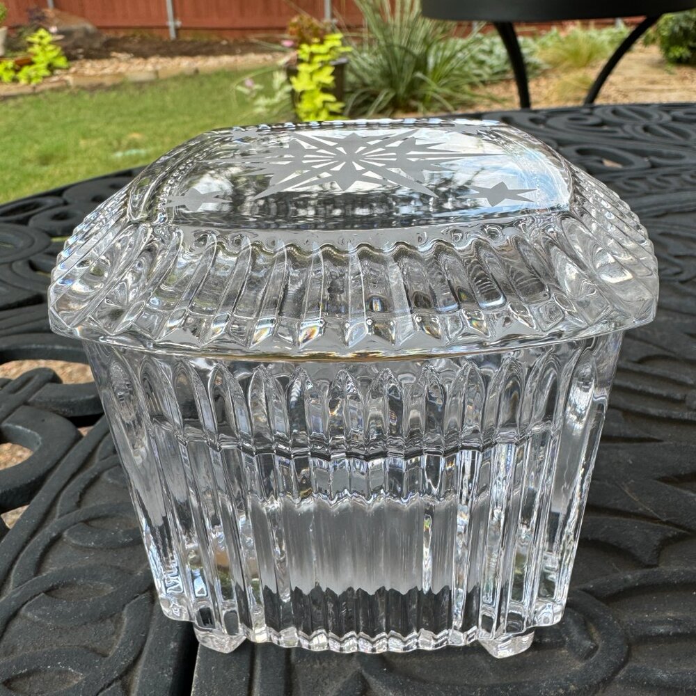 Waterford Crystal Snowflake Music Trinket Box Silent night Holiday Decor